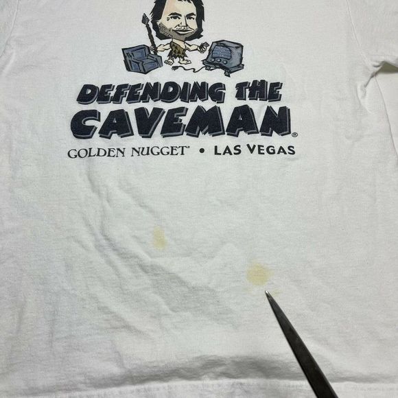 Defending The Caveman Rob Becker Golden Nugget Las Vegas T Shirt Mens Size L - Picture 2 of 7
